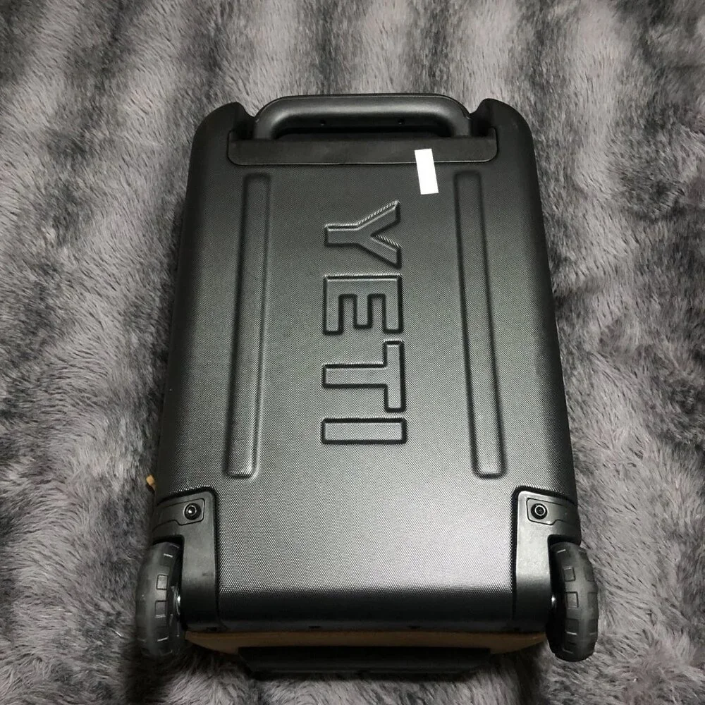 Yeti Crossroads 22 Luggage, Carry On With Wheels, Alpine Brown, Rolling - Picture 4 of 8